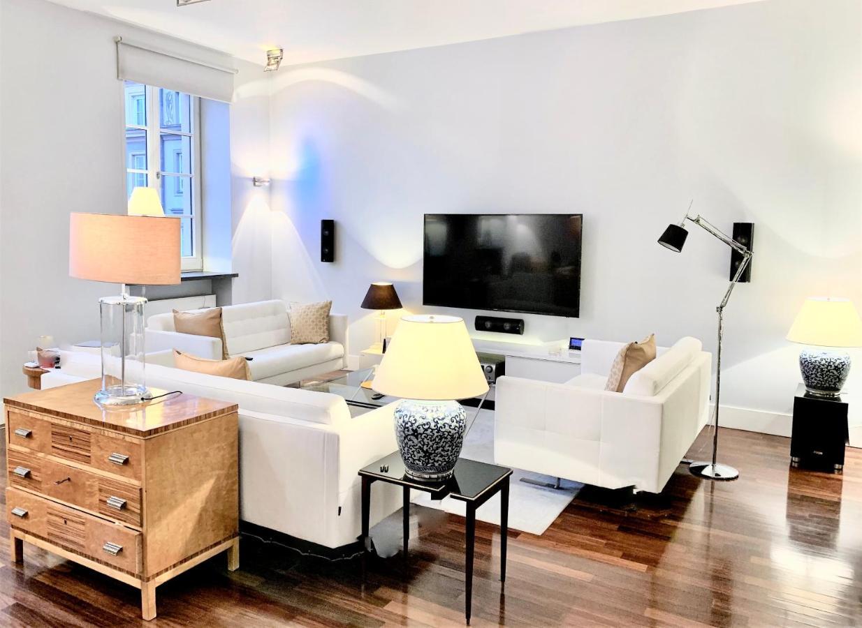 Luxury Apartments Mondrian Market Square III Warschau Exterior foto